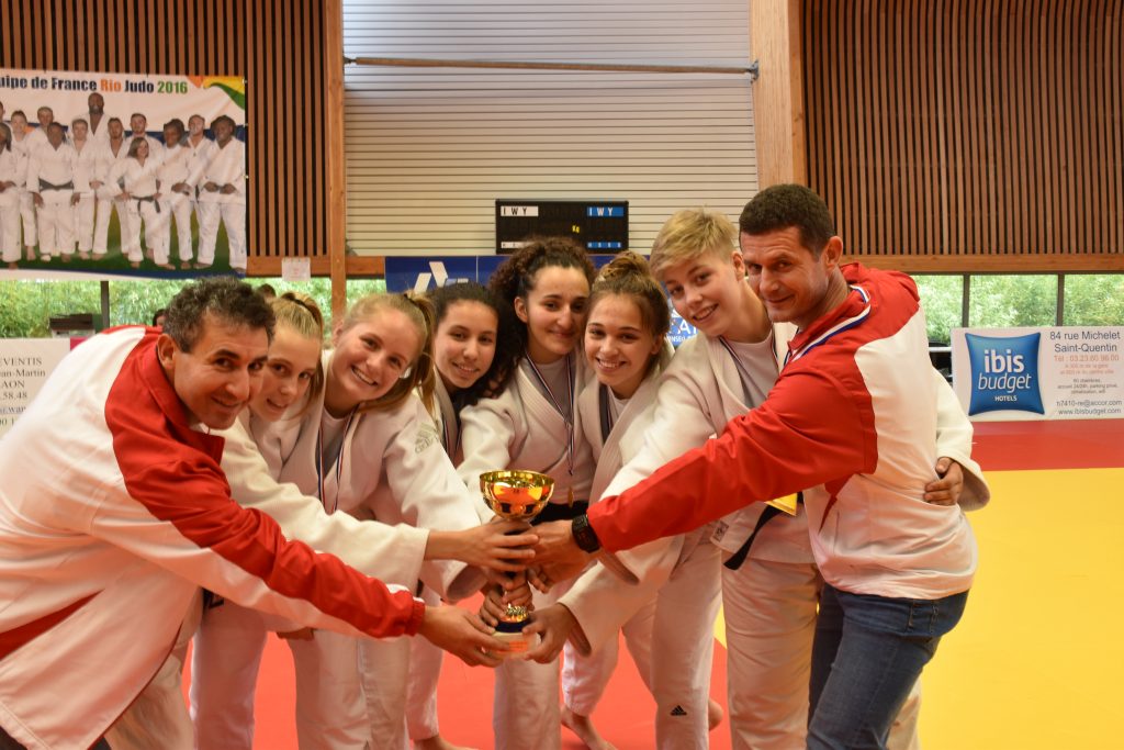 l'Iris club de Croix Judo Champion des Hauts de France par Equipe de Clubs Cadettes !