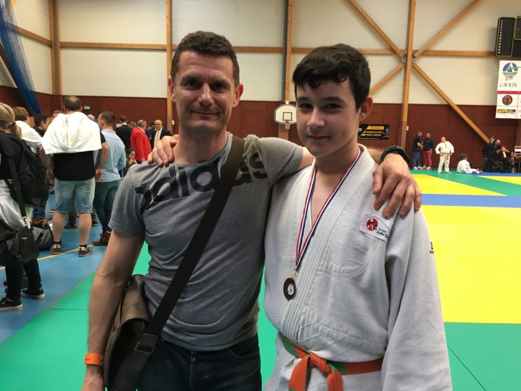 Championnat régional benjamin: Mehdi monte sur la 3ème marche du podium.